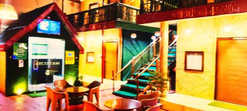 hotel arcadia plutus