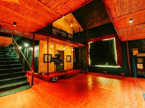 hotel arcadia plutus