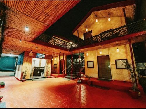 hotel arcadia plutus