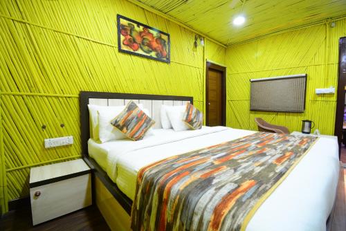 hotel arcadia plutus