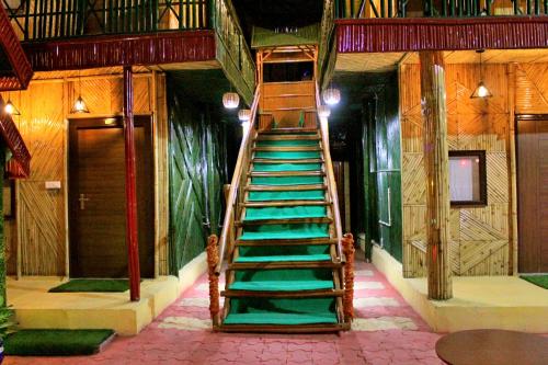 hotel arcadia plutus