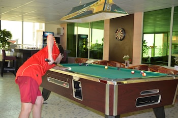 pars international hotel