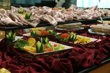 pars international hotel