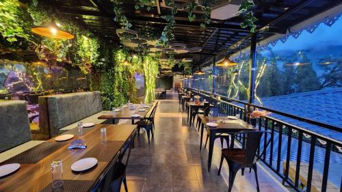 voyage royal retreat