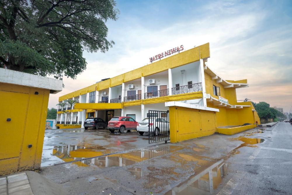 yatri niwas managed by hotel suraj inn