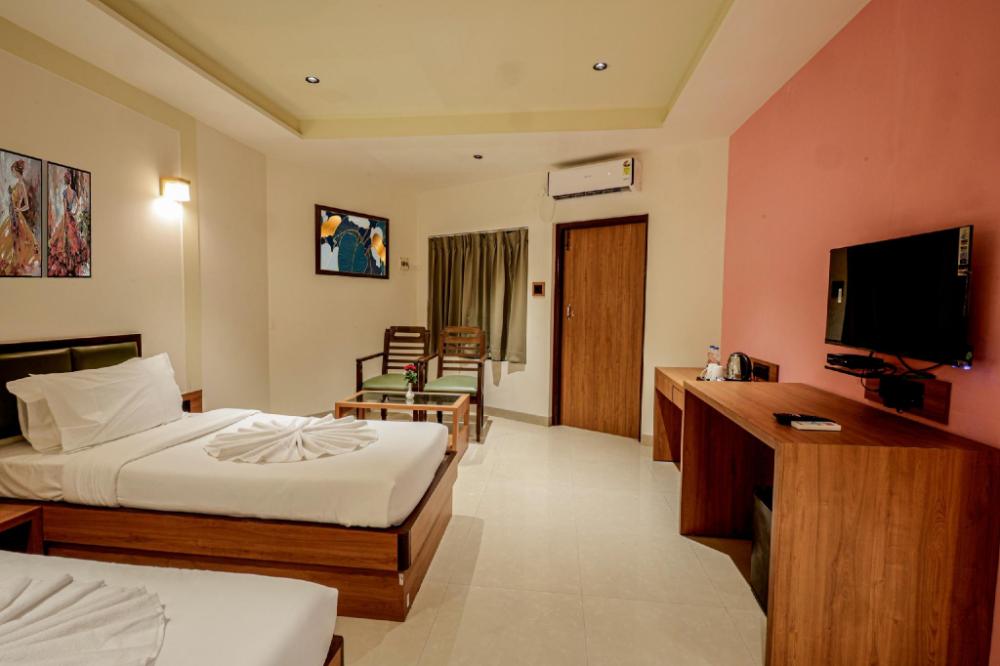 yatri niwas managed by hotel suraj inn
