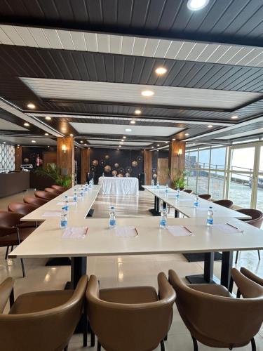 abs abode a boutique hotel