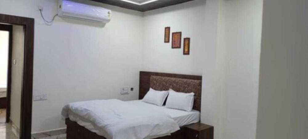 hotel royal sagar by grb