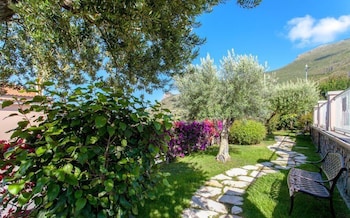 hotel ristorante borgo la tana