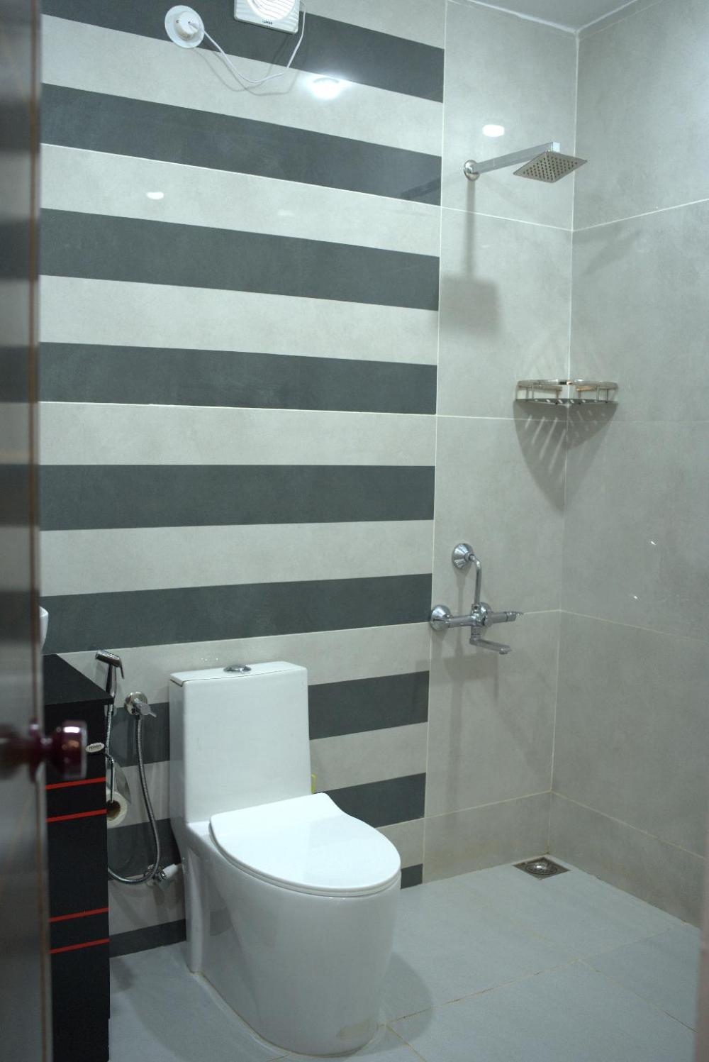 puthooram sea view resort varkala