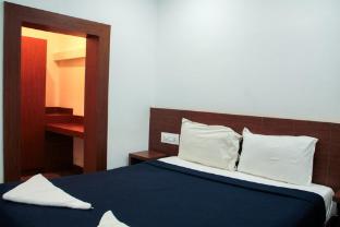 puthooram sea view resort varkala