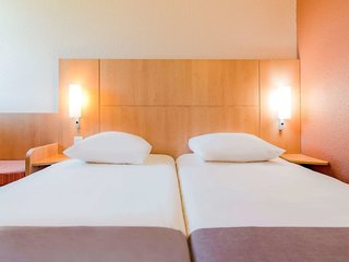Ibis Besancon Marchaux,Marchaux>>Besancon,3 star