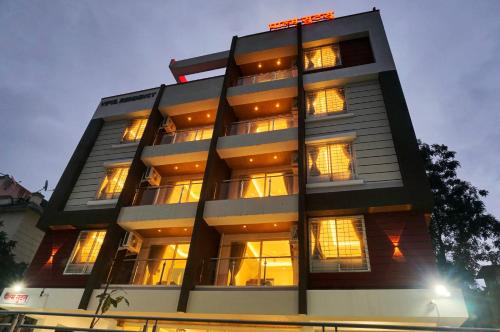 palm suites baner