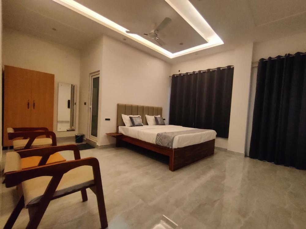 bed in mountain bnm stays