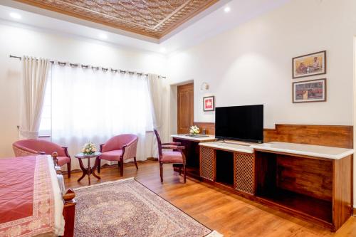 moghal mahal resort rajbagh srinagar