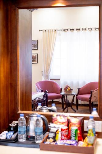 moghal mahal resort rajbagh srinagar