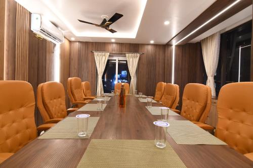 n b sonar bangla hotel