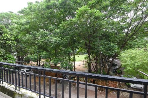 golf course hotel gurgaon