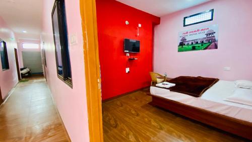 mandu home stay
