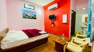 mandu home stay