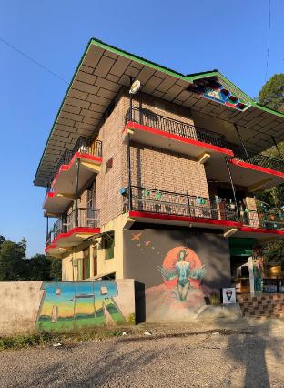 river view villa bir