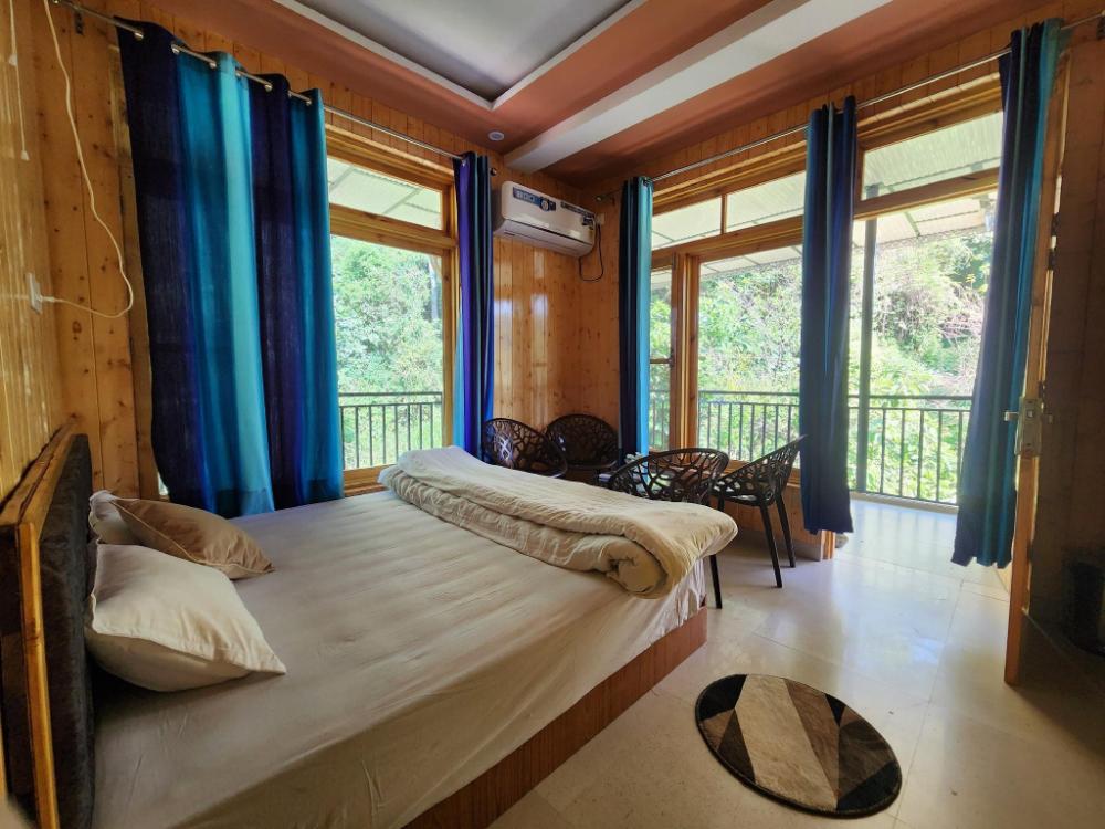 river view villa bir