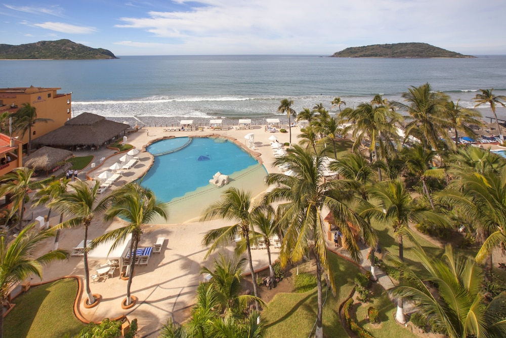 costa de oro beach hotel