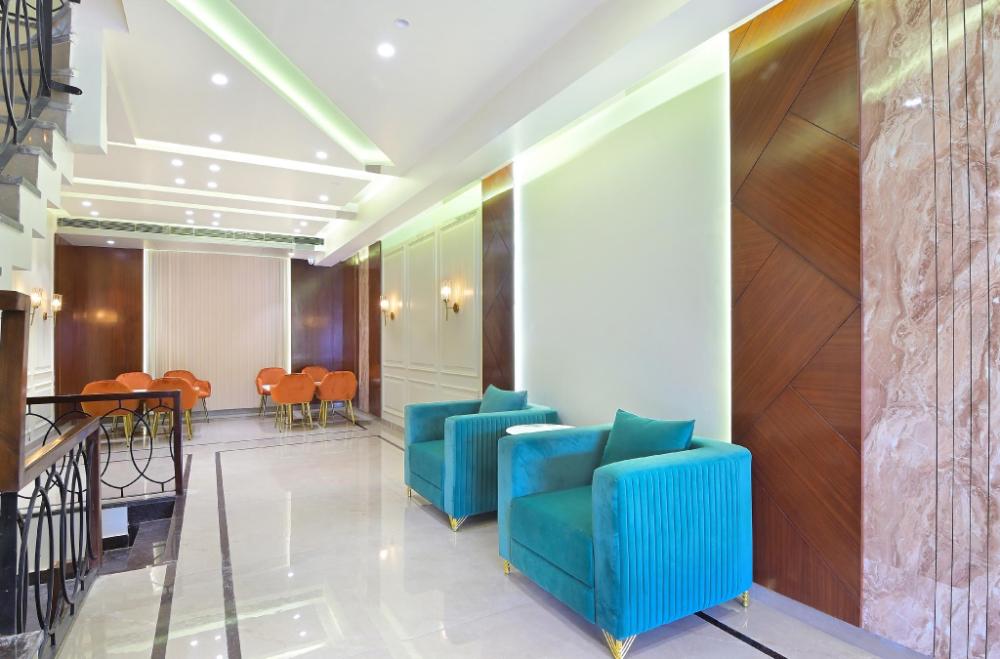 hotel shandon 2 mins from cannaught place