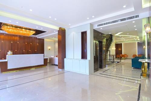 hotel shandon 2 mins from cannaught place