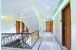 hotel shandon 2 mins from cannaught place