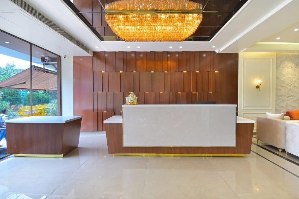 hotel shandon 2 mins from cannaught place