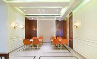 hotel shandon 2 mins from cannaught place