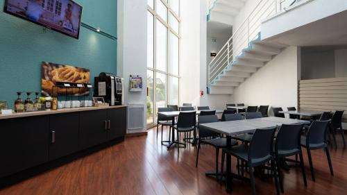 Kyriad Eco Lille Sud - Noyelles-Godault,,1 star
