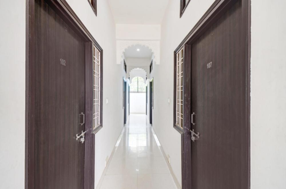 hotel o the white haveli