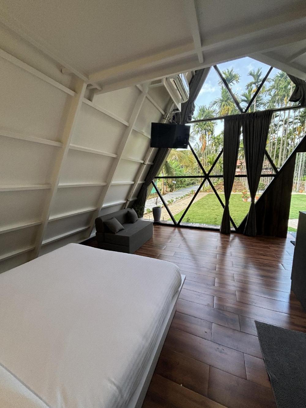 sirivasa homestay chikamagalur