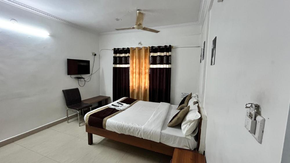 aradhya comforts mg road