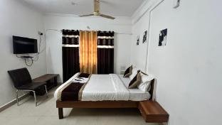 aradhya comforts mg road