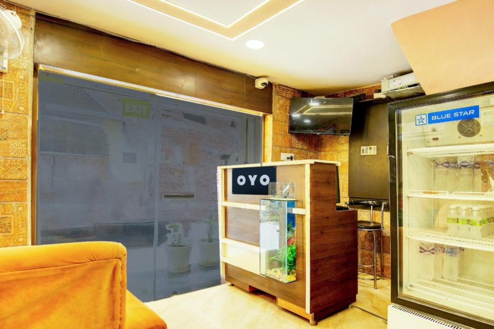 hotel o pink residency