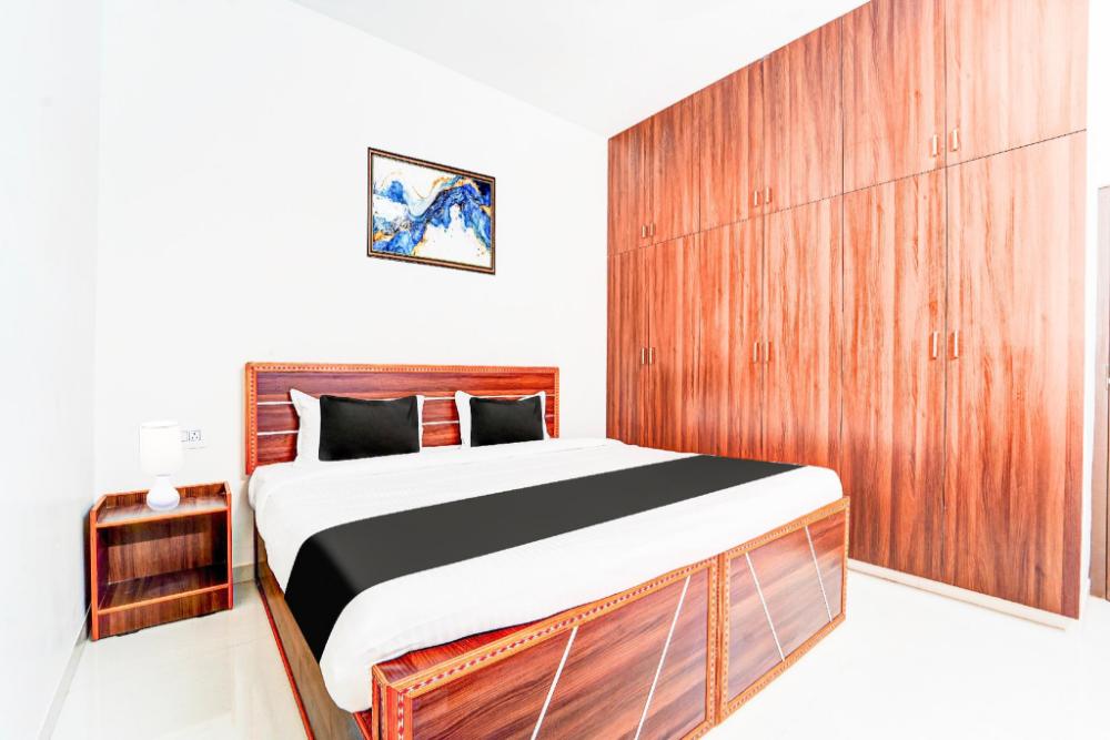 deluxe room super hotel o aarapalayam