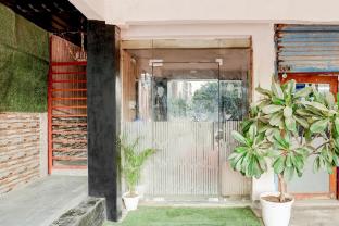 collection o the grand palace hotel and banquet