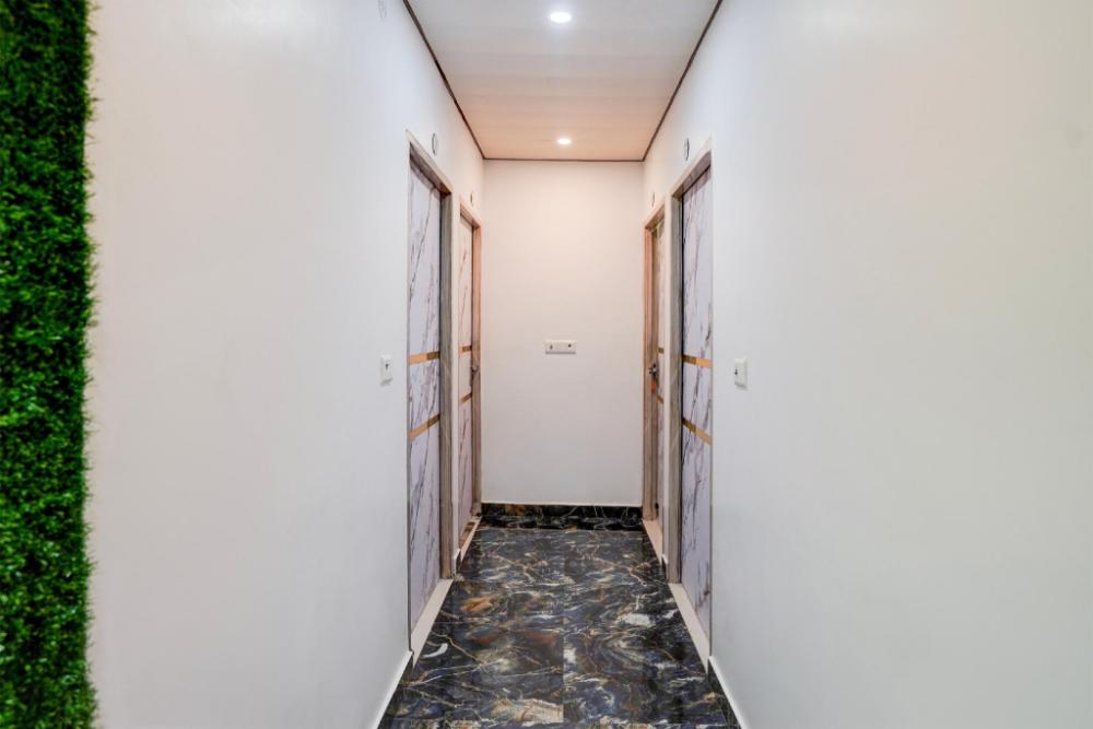hotel o shiv balaji guest house