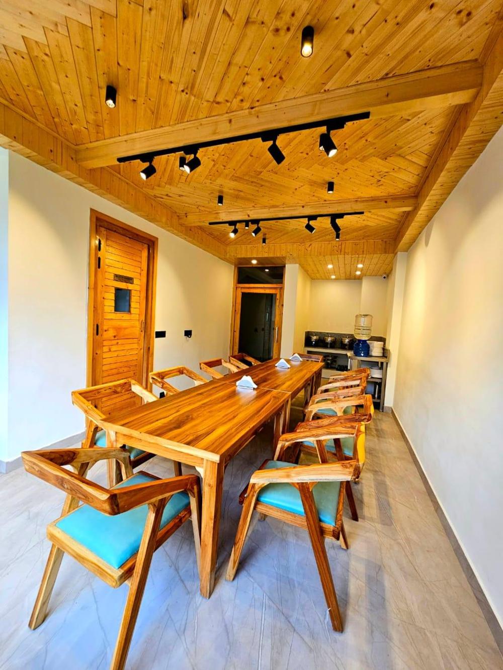 hotel meraki khang manali