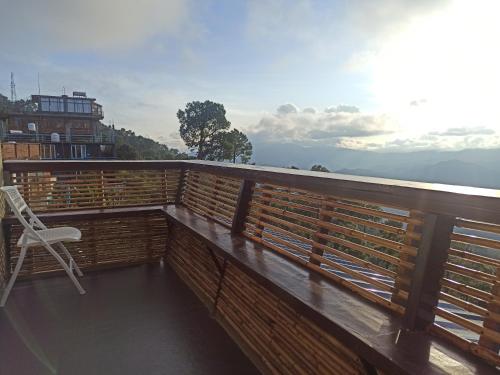 himalayan hobbit house