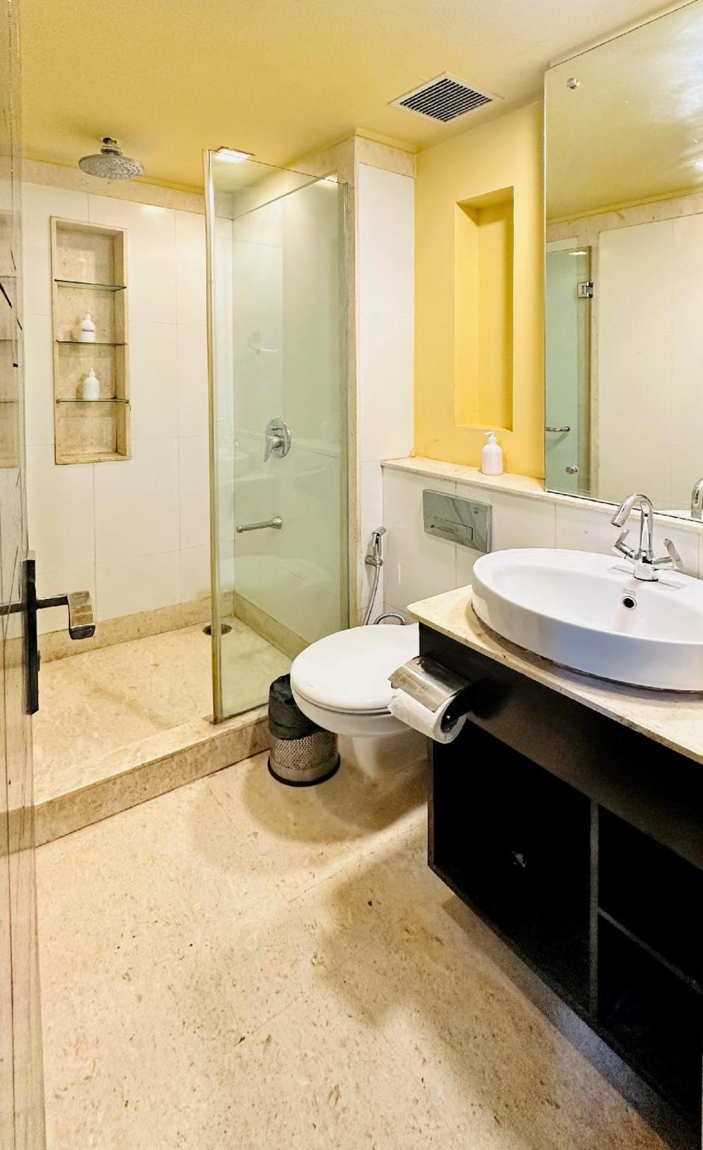 posh suites golf course road