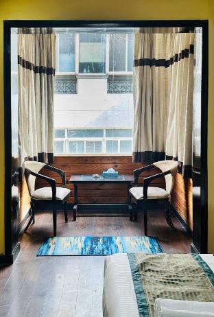 posh suites golf course road