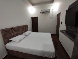 ambika hotels