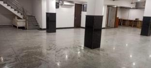 saavi hotel sector 10