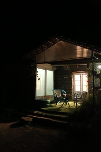 wild and free farm stay