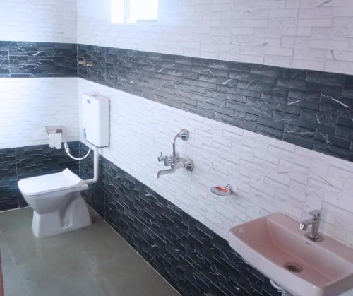 garden villa homestay ramnagar dandeli