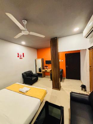 hotel aditya palace guwahati